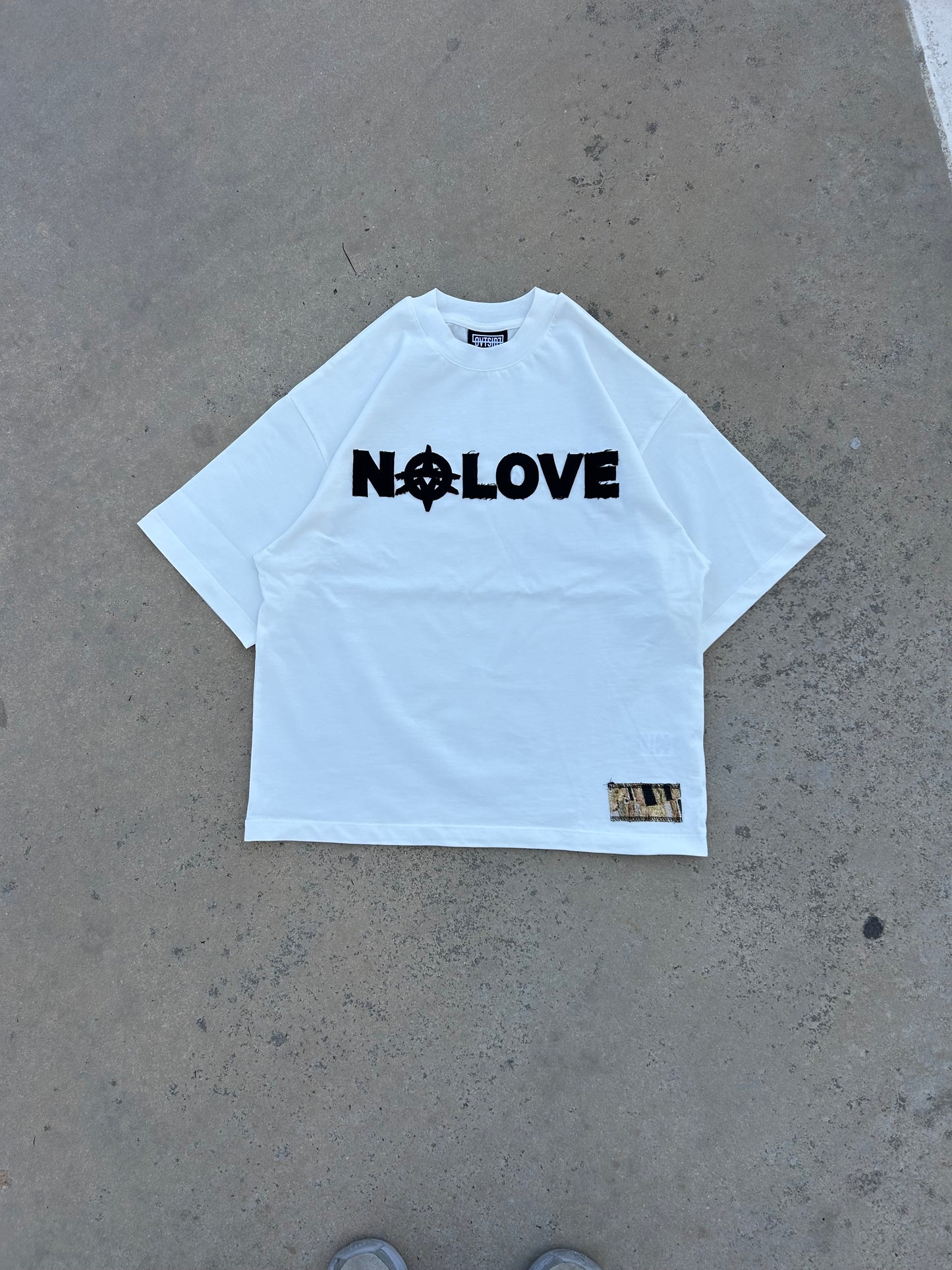 TEE NO LOVE OFF-WHITE