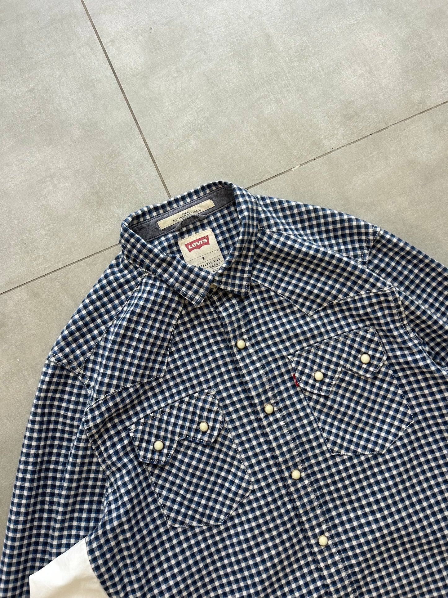 SHIRT HANDMADE aux artistes