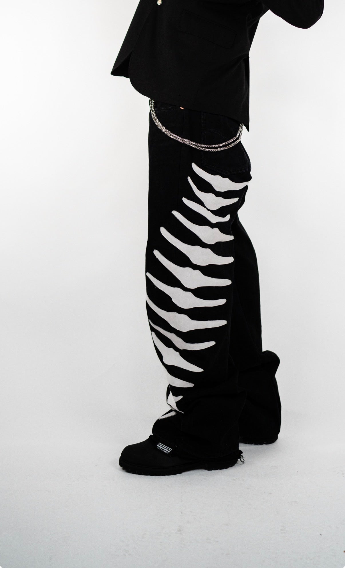 SKELETON LINE JEANS
