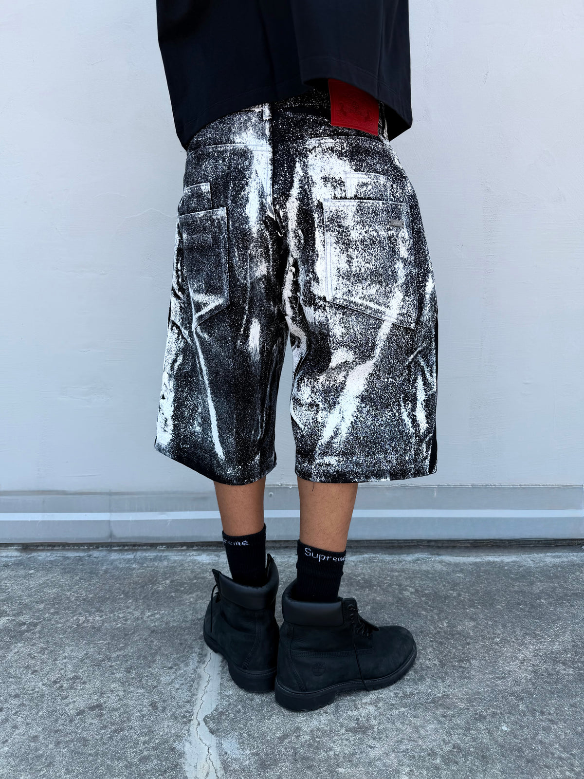 Snowstorm shorts