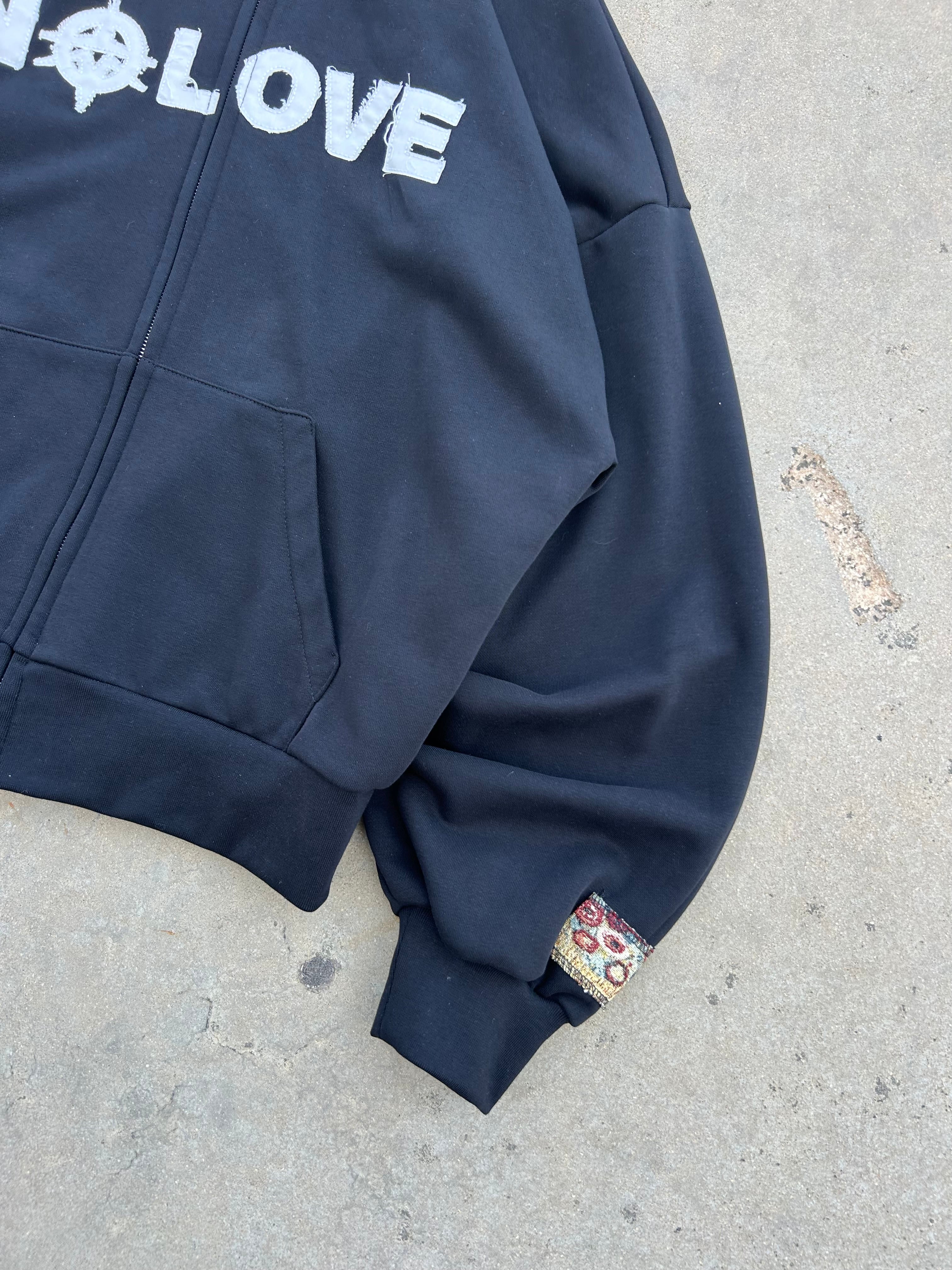 HOODIE NO LOVE BLACK