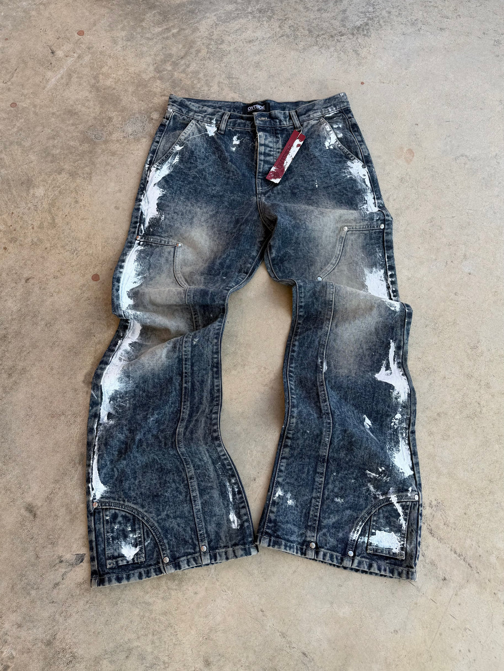 CUSTOM CARPENTER