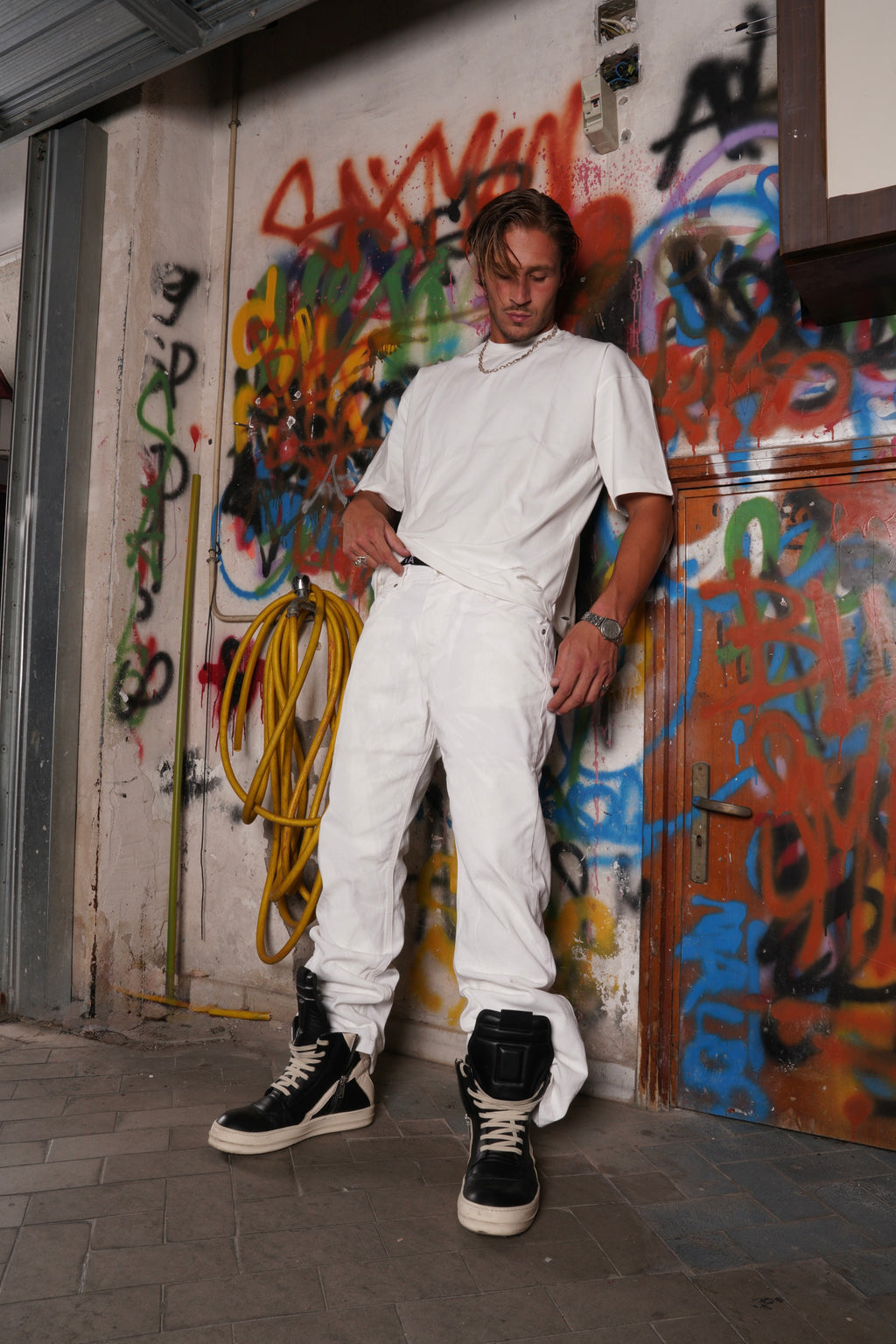 WHITE PEARL DENIM