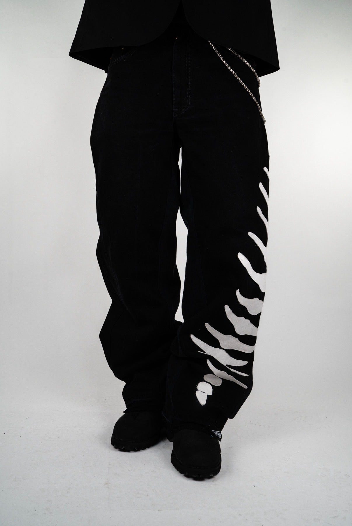 SKELETON LINE JEANS