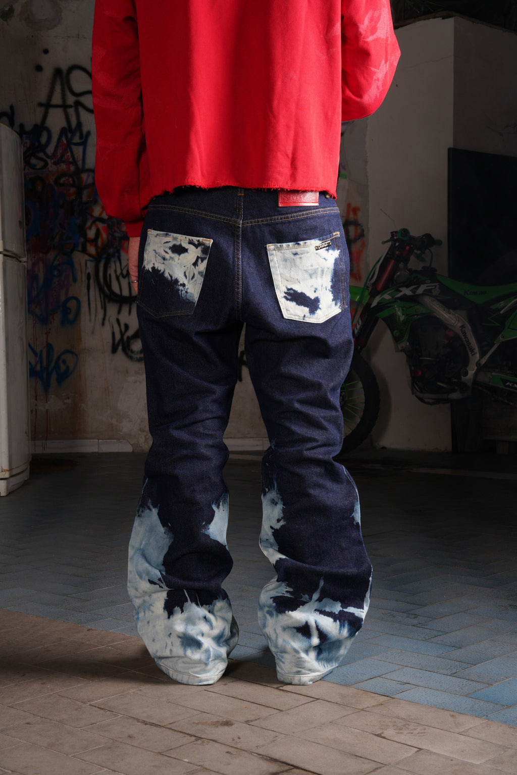 WHITE FLAME DENIM