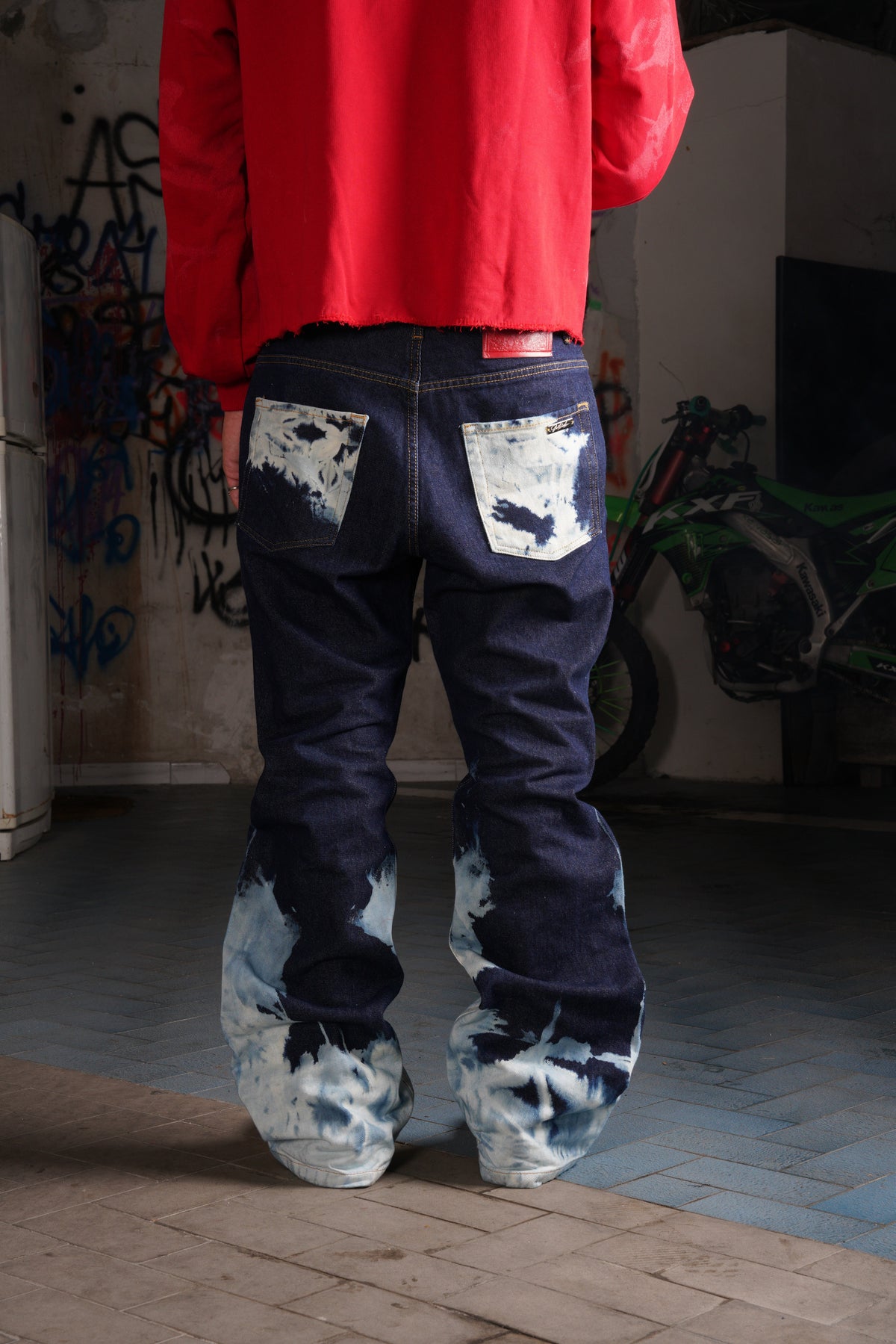 WHITE FLAME DENIM