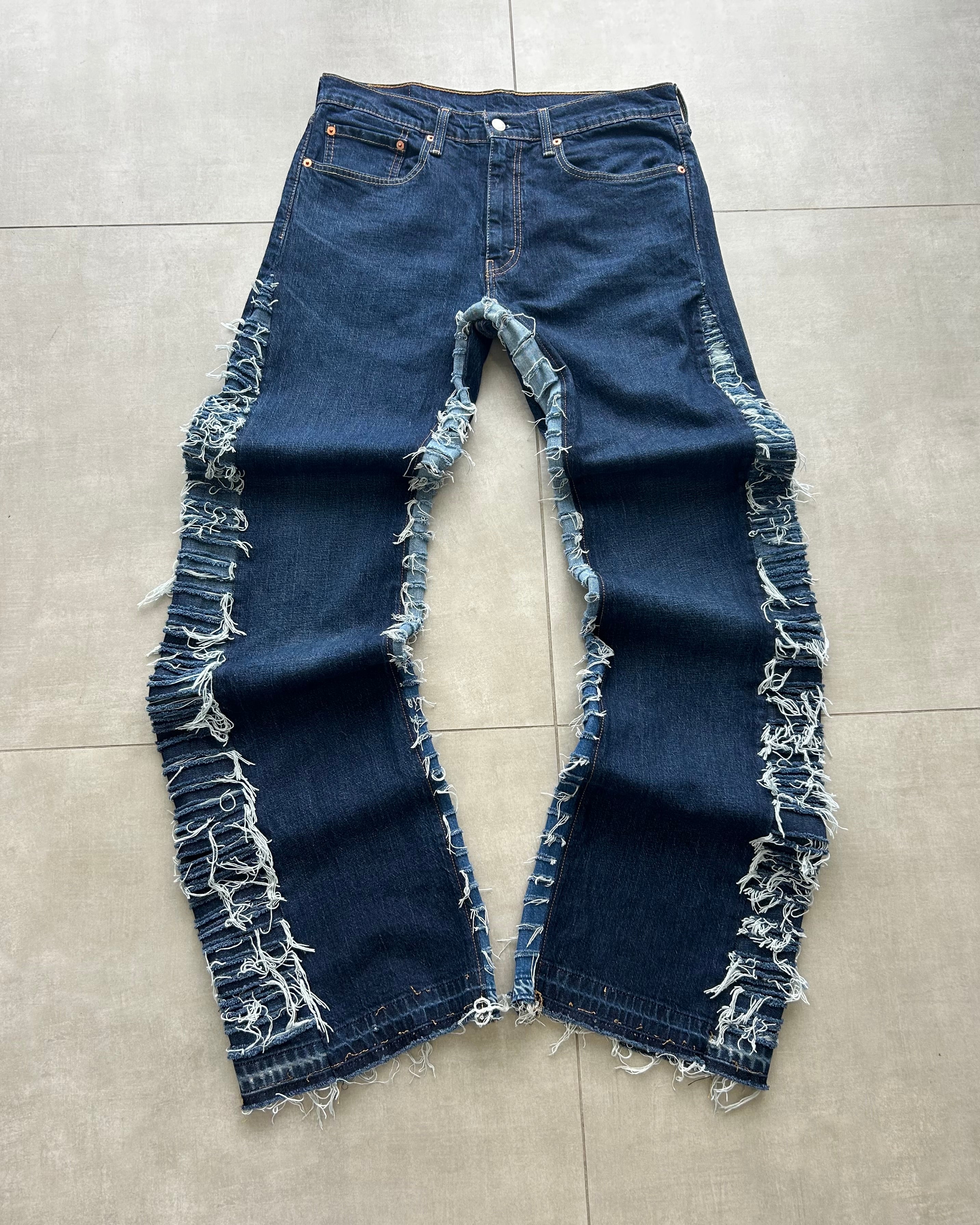 EXTRA FLARED FRAYED 2.0