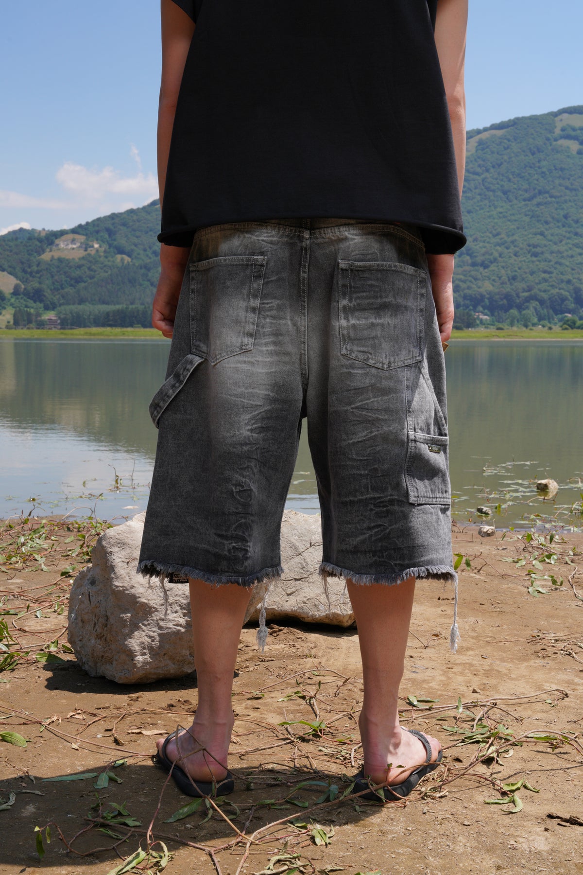 CARPENTER SHORTS gray