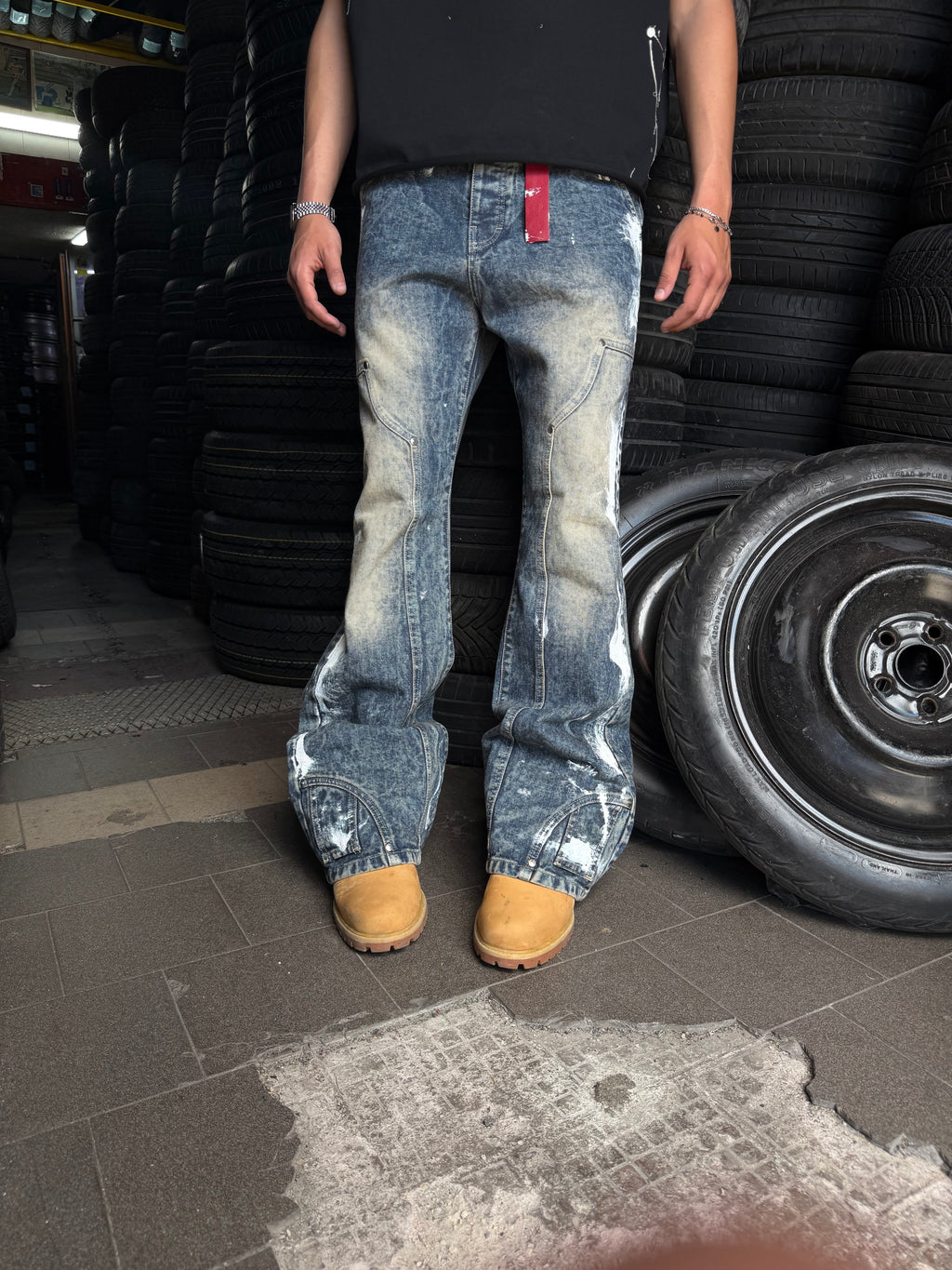 CUSTOM CARPENTER