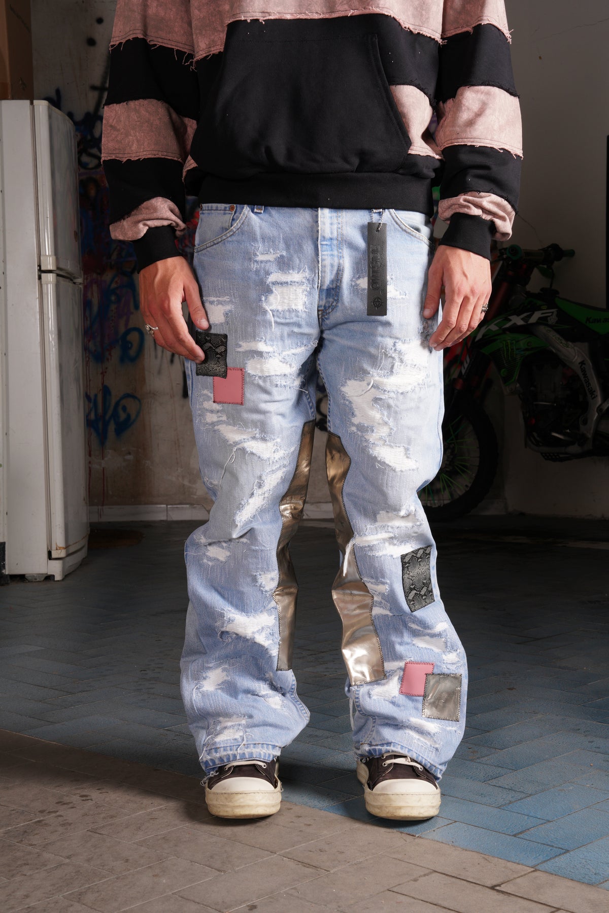 REBEL SCARS DENIM