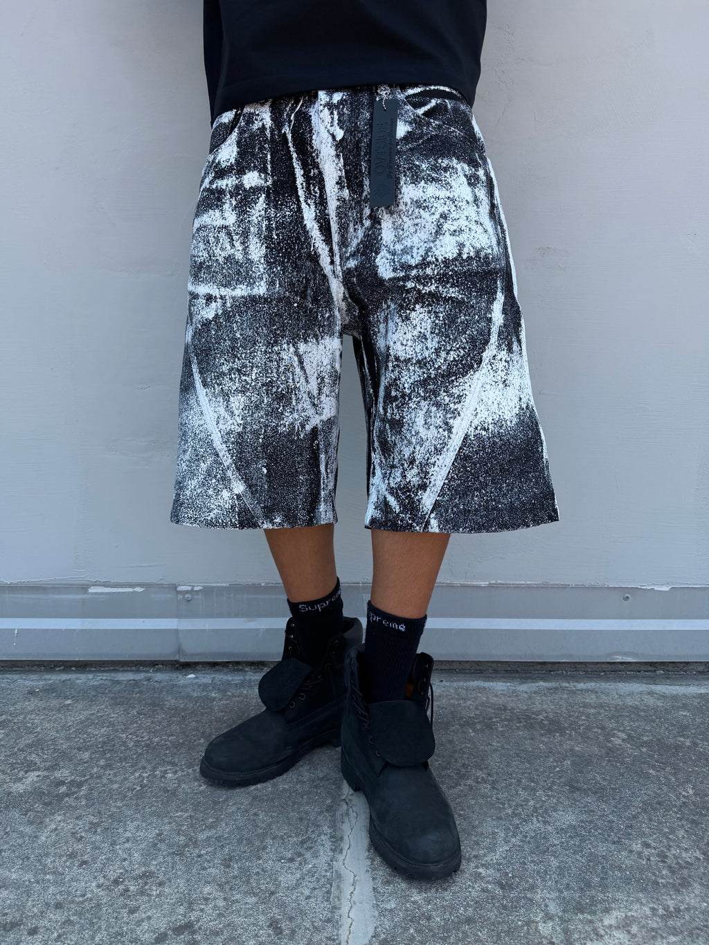 Snowstorm shorts