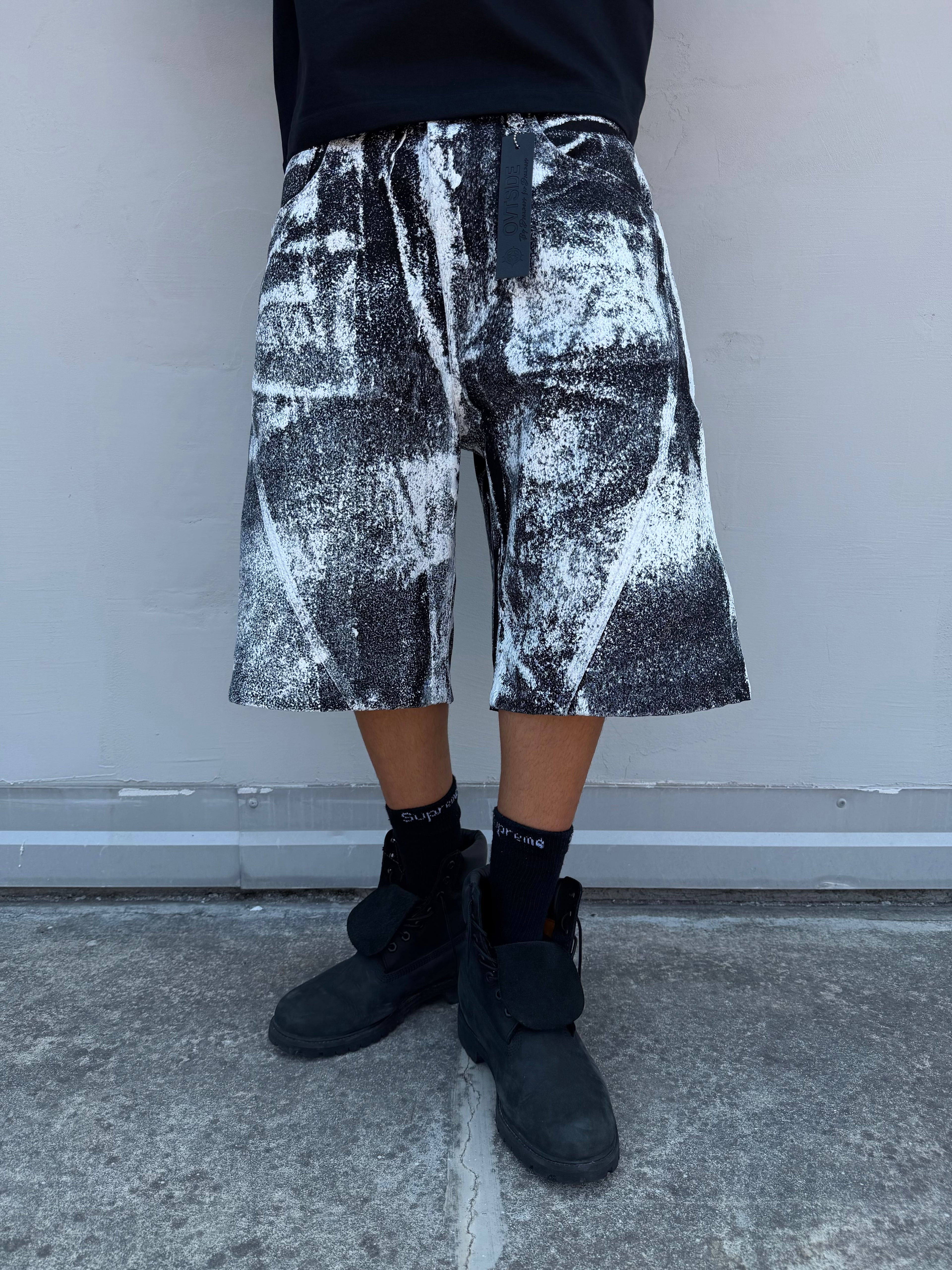 Snowstorm shorts