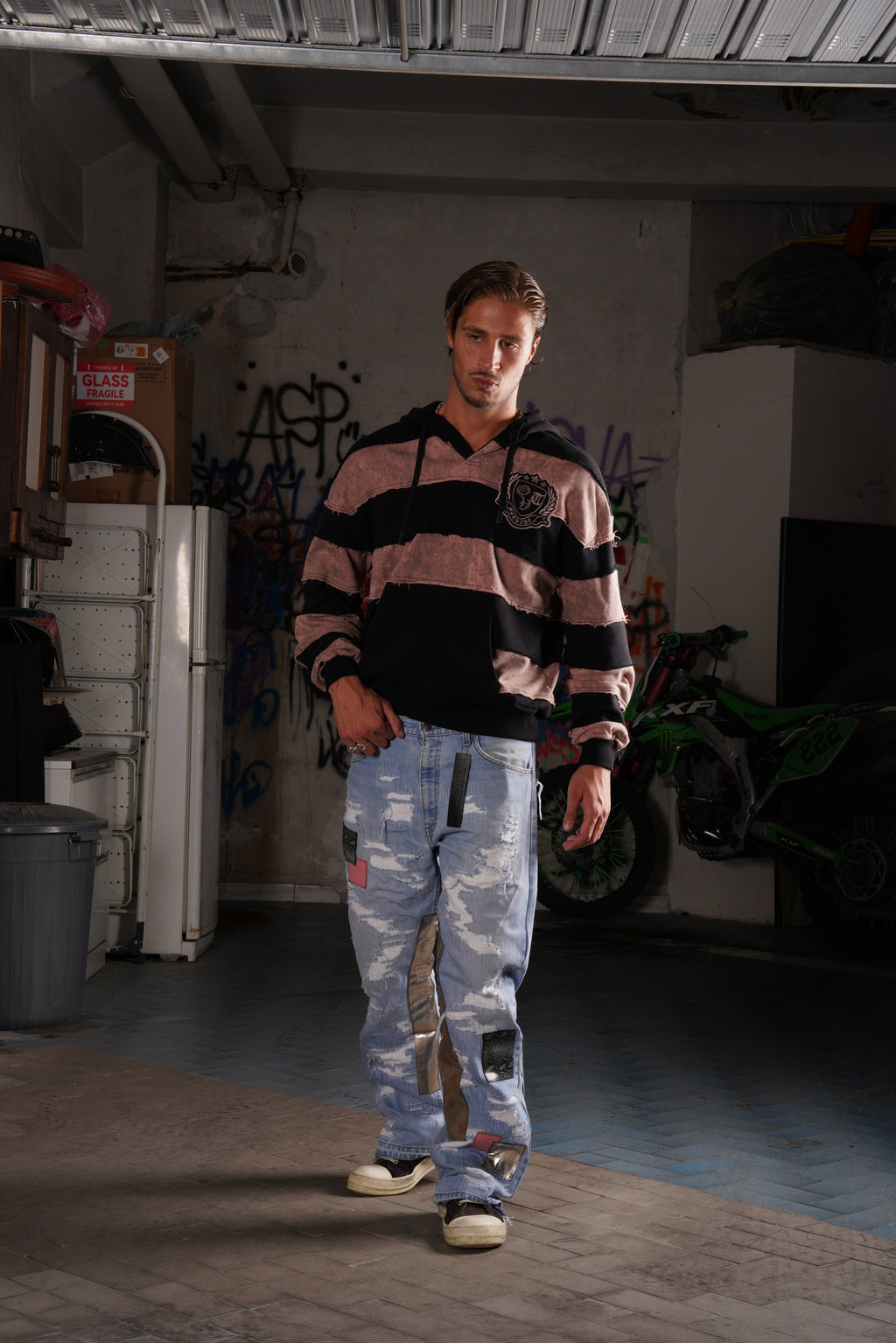 REBEL SCARS DENIM